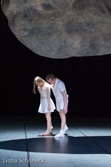 Rasender Stillstand | Tanztheater Braunschweig | HPI 26.10.2015
