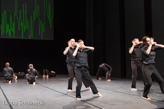 Rasender Stillstand | Tanztheater Braunschweig | HPI 26.10.2015